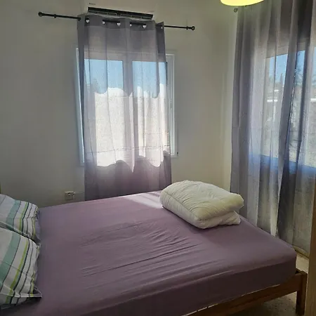 One Bedroom Kato * 파포스