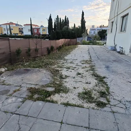 One Bedroom Kato Daire *
